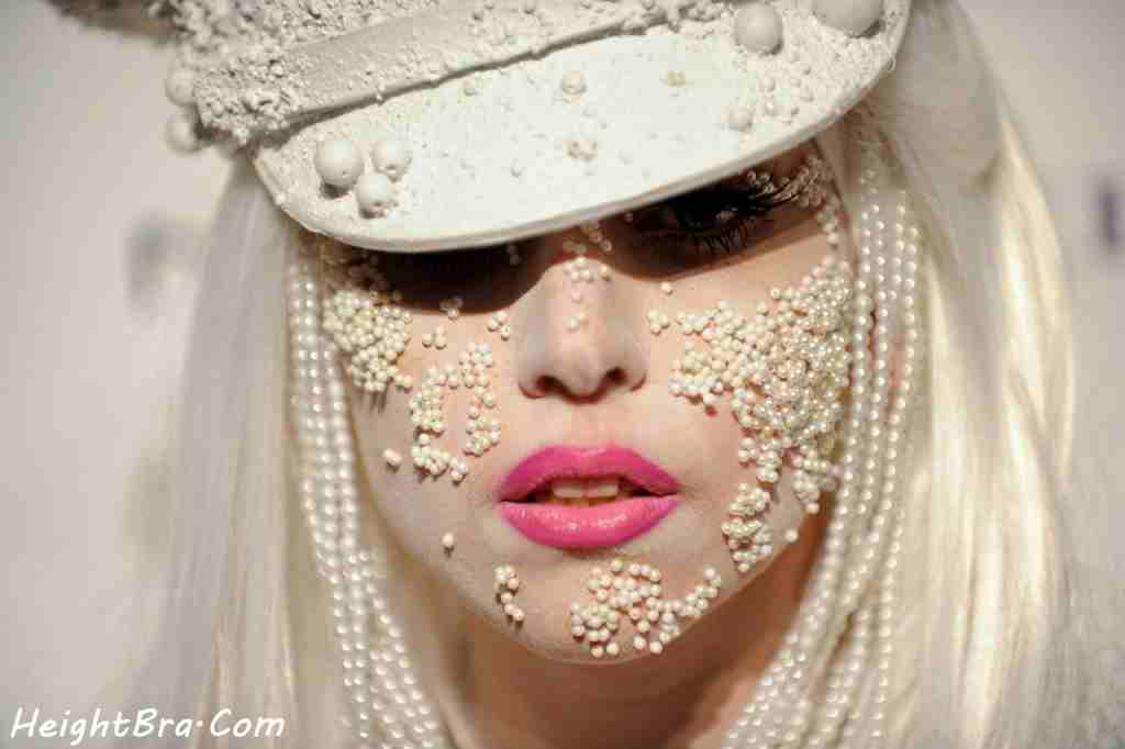Lady Gaga Looking Hot Cute