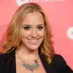 Andrea Bowen Breast Size