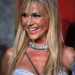 Julie Benz Bra Size