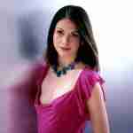 Sutton Foster Bra Size