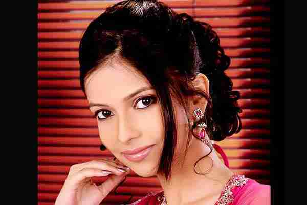 Pooja-Singh-birthday-horoscope