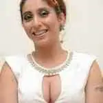 Neha Bhasin Breast Size