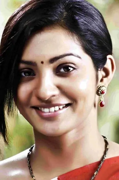 Parvathi Menon in Saree